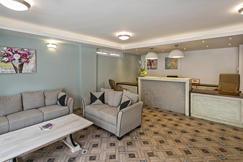 Princess Irini Sea Front Aparthotel Rethymno  Екстер'єр фото