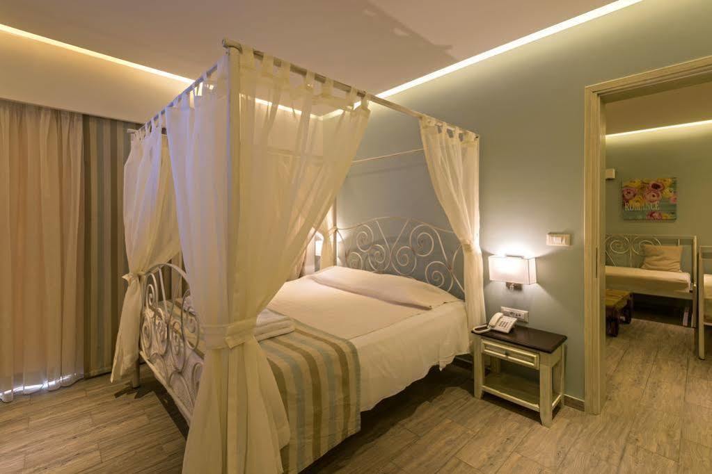 Princess Irini Sea Front Aparthotel Rethymno  Екстер'єр фото